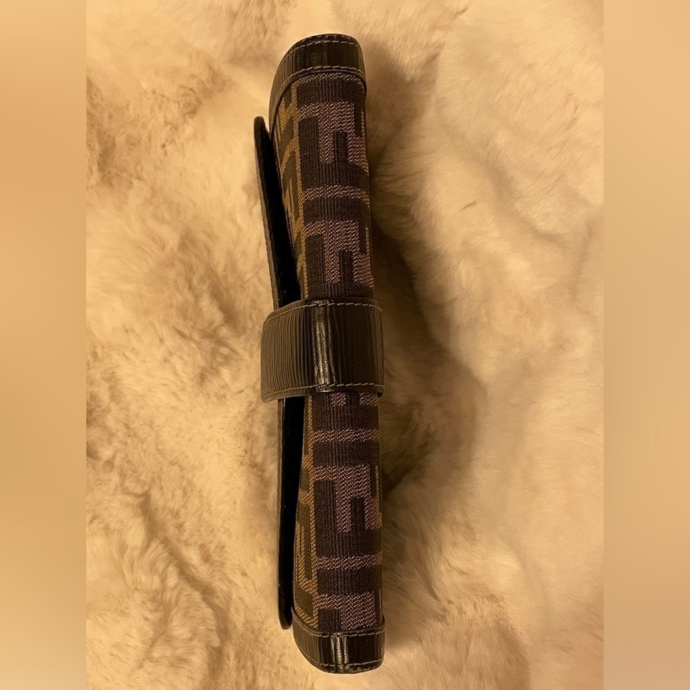 FENDI ZUCCA WALLET FENDI SIGNATURE CANVAS CLUTCH FENDI WRISTLET FENDI BAG - Picture 10 of 17